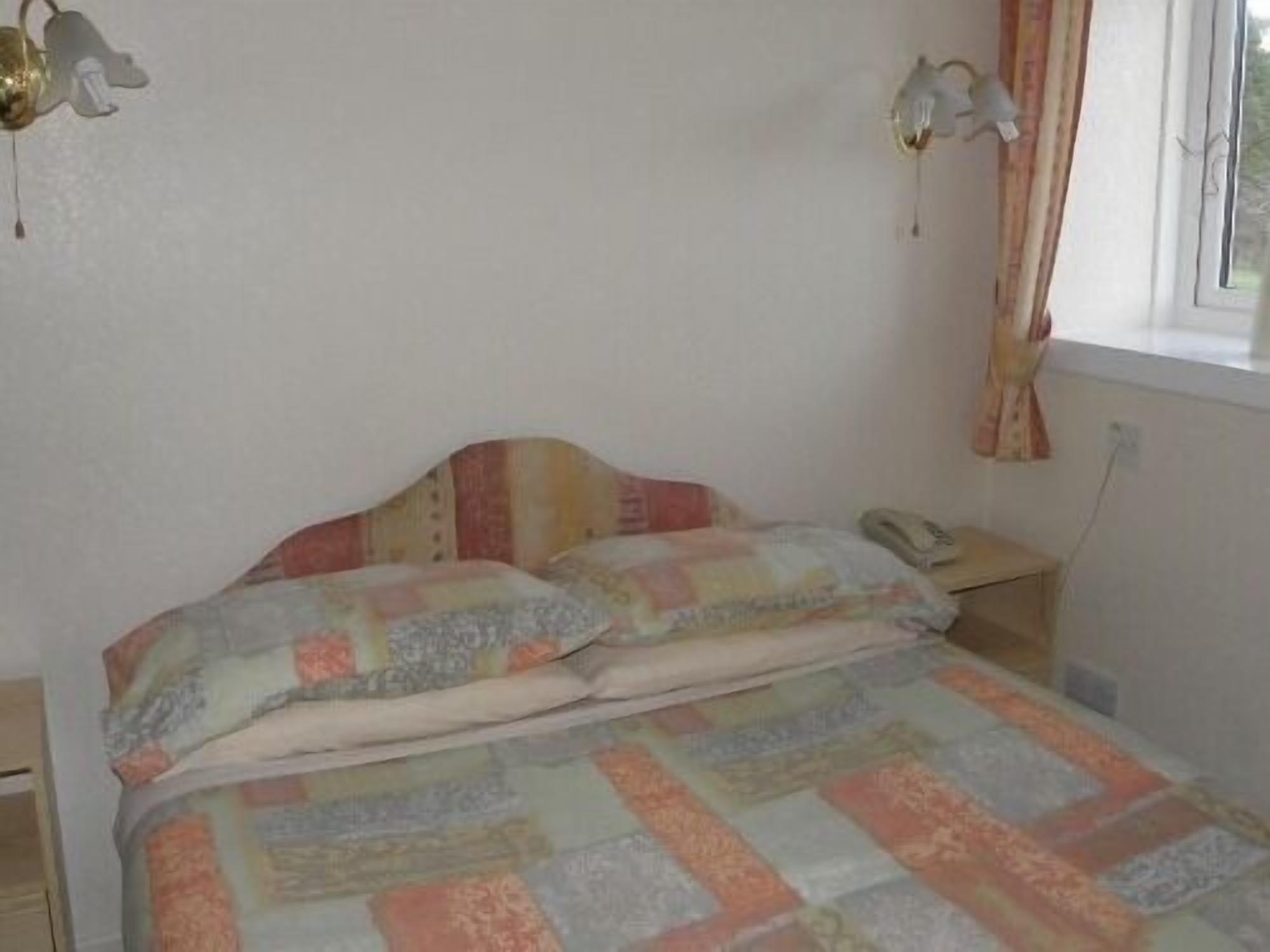 Morefield Motel Ullapool Bagian luar foto