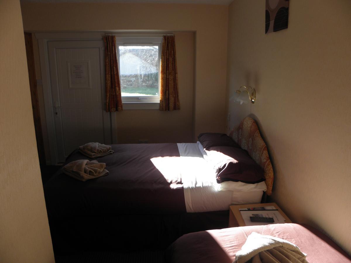 Morefield Motel Ullapool Bagian luar foto