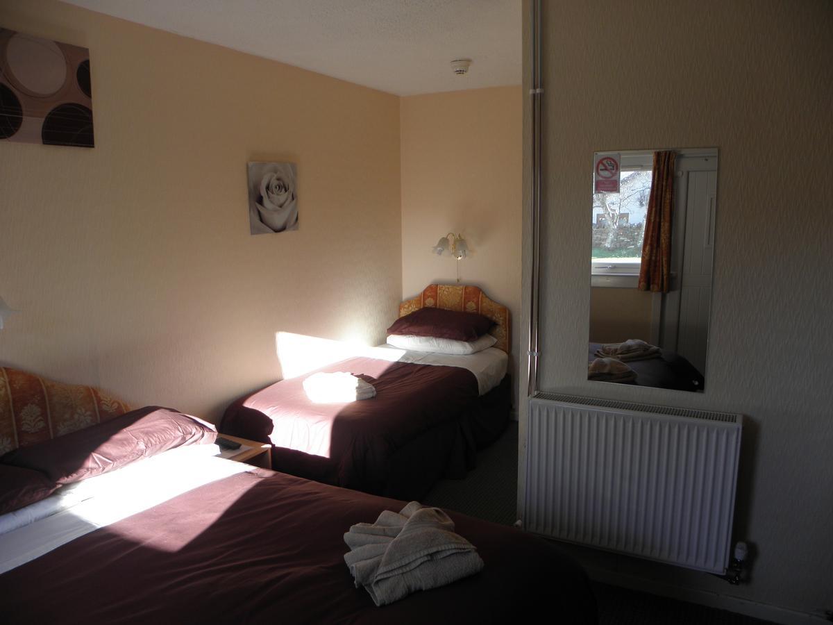 Morefield Motel Ullapool Bagian luar foto