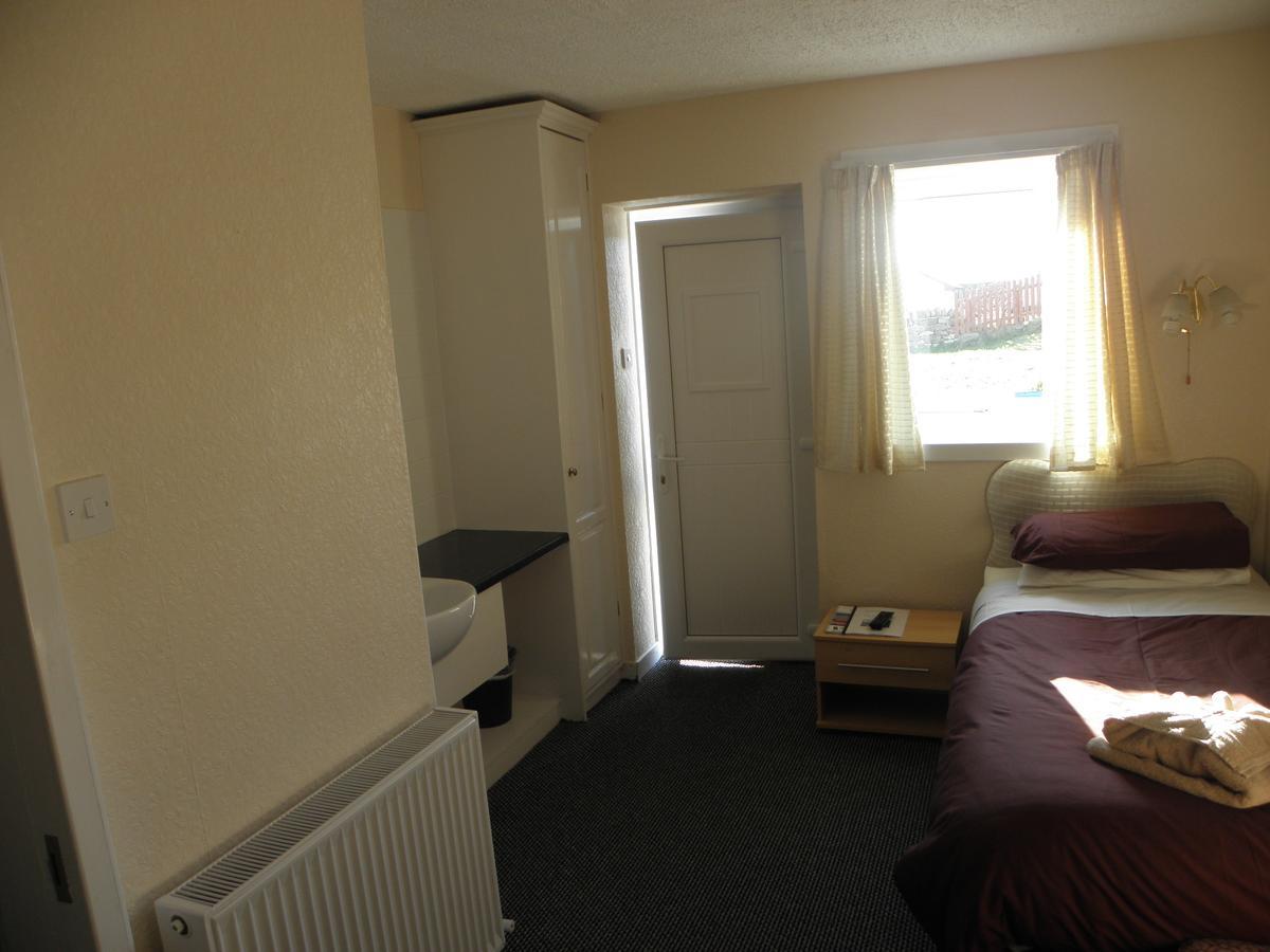 Morefield Motel Ullapool Bagian luar foto
